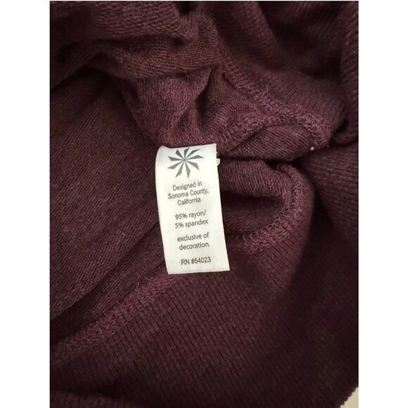 Athleta Inner Twist Hoodie Womens S Berry V Neck Pullover Sweater Finger Holes - Picture 7 of 7